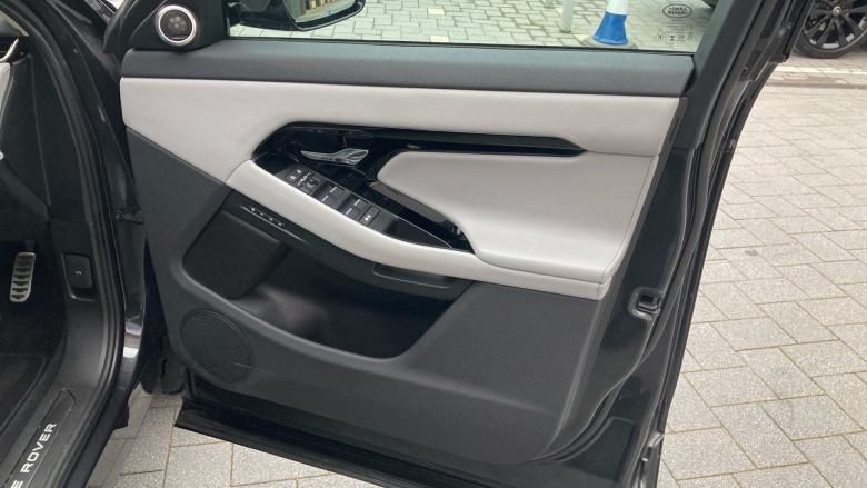 Land Rover Range Rover Evoque 2.0 D200 Dynamic HSE 5dr Auto Diesel Hatchback